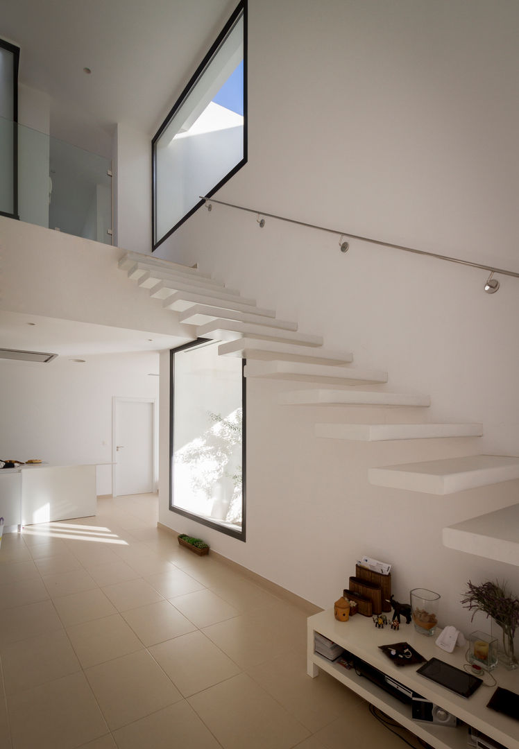 Vivienda Avilés-Ramos, Ceres A+D Ceres A+D 現代房屋設計點子、靈感 & 圖片