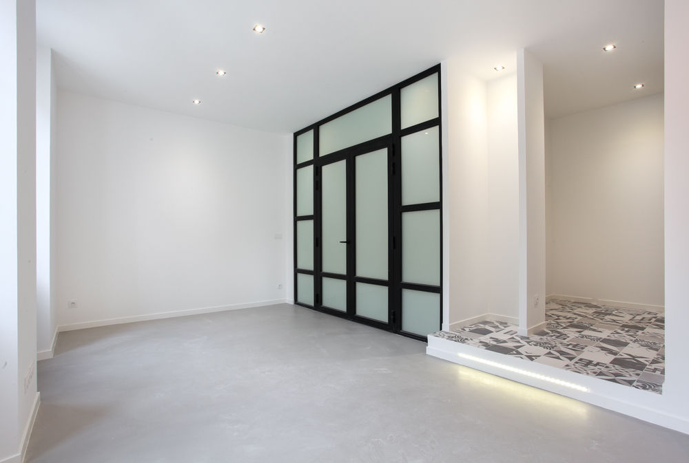 Nuances de Blanc , ARCHIIMMO ARCHIIMMO Modern windows & doors