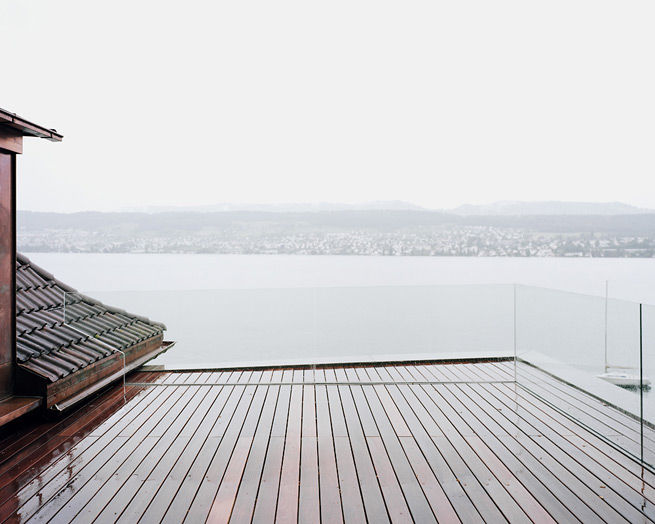 Haus am See, Lando Rossmaier Architekten AG Lando Rossmaier Architekten AG ระเบียง, นอกชาน