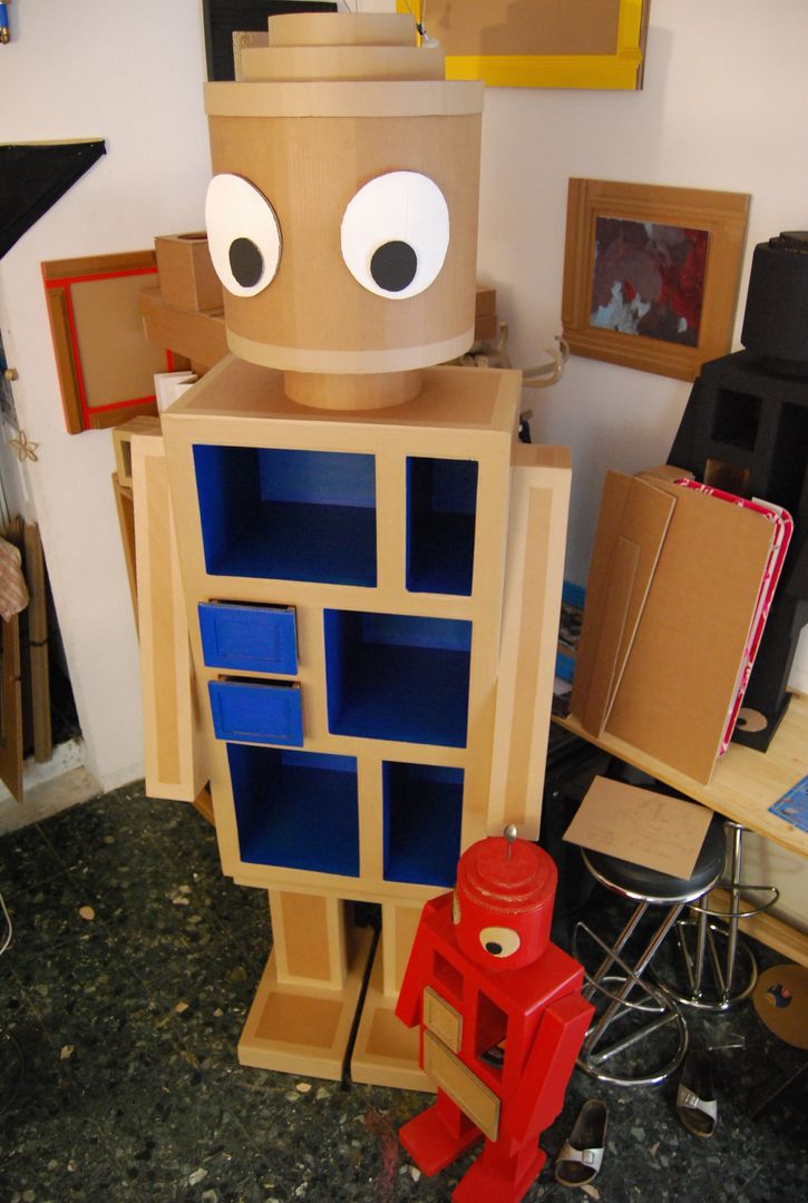Robot For Ever by Original karton (avignon) , Original Karton Original Karton Nursery/kid’s room Storage