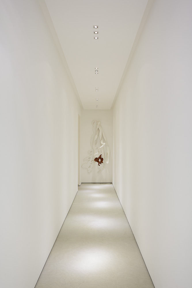 homify Minimalist corridor, hallway & stairs