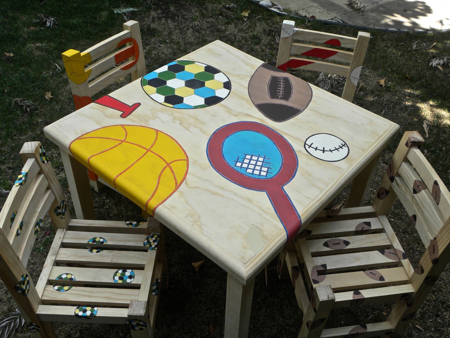 Mesas Infantiles, Libel Libel غرفة الاطفال Desks & chairs