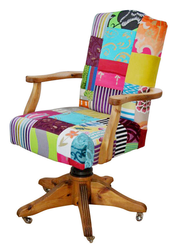 'Ready to Go' patchwork chairs available for sale at http://www.kellyswallow.com/products/, Kelly Swallow Kelly Swallow Powierzchnie handlowe Pomieszczenia biurowe i magazynowe