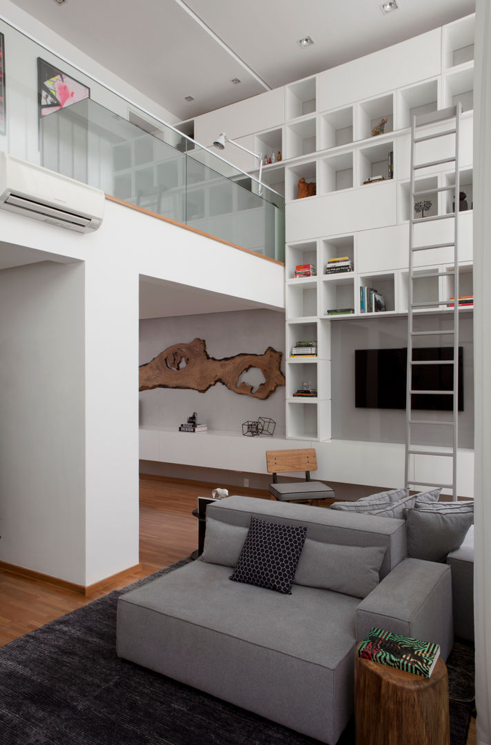 Casa do Itaim, Consuelo Jorge Arquitetos Consuelo Jorge Arquitetos ห้องนั่งเล่น