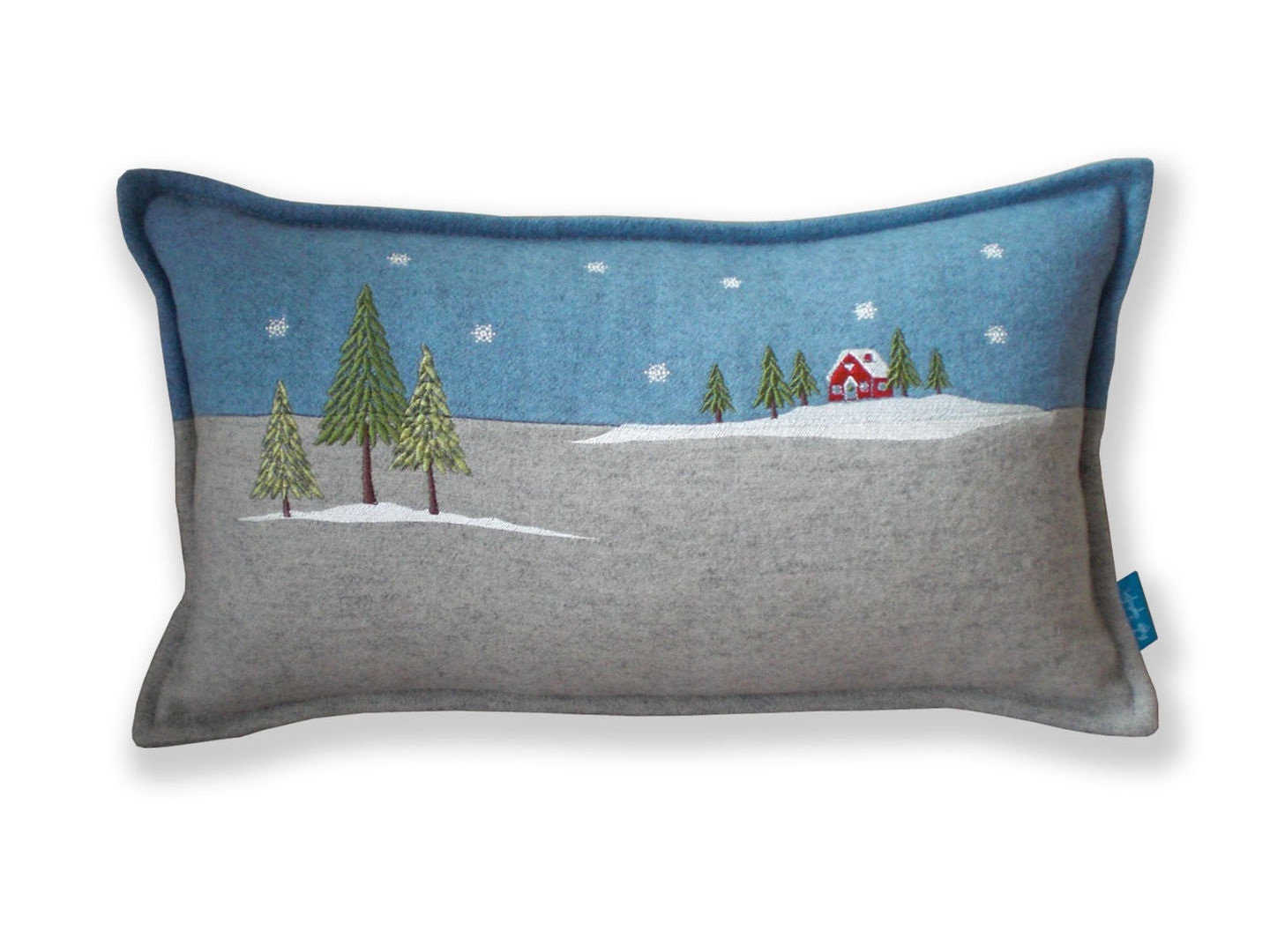 Winter Lodge Embroidered Cushion Kate Sproston Design Будинки Аксесуари та прикраси