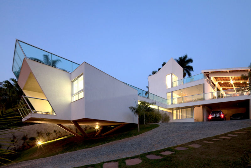 Casa FP por Joao Diniz Arquitetura JOAO DINIZ ARQUITETURA Casas modernas