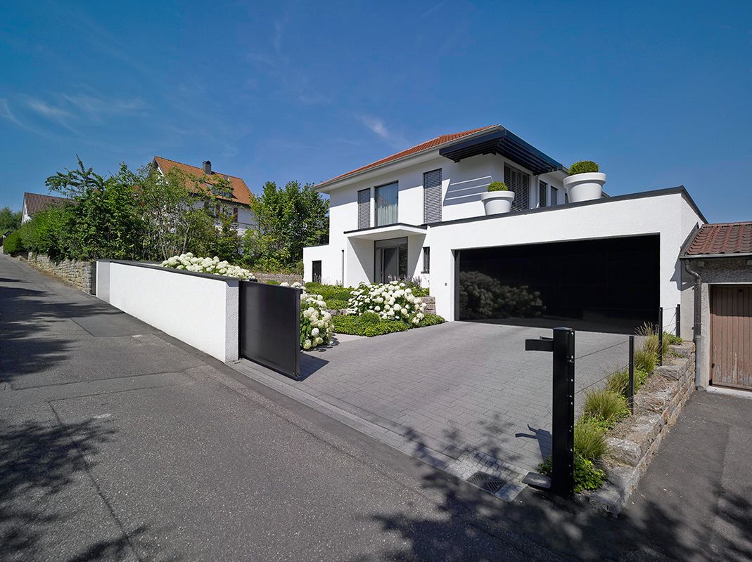 Haus mit Blick in die Weinberge, Rosenberger + Neidhardt Rosenberger + Neidhardt Modern houses