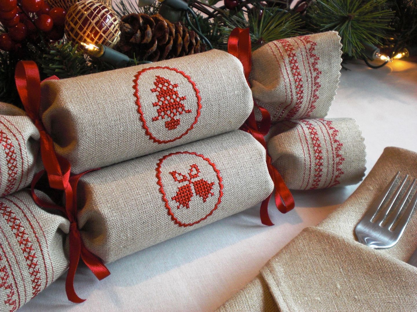 Linen Scandi Reusable Christmas Crackers Kate Sproston Design Kırsal Evler Ev Aletleri