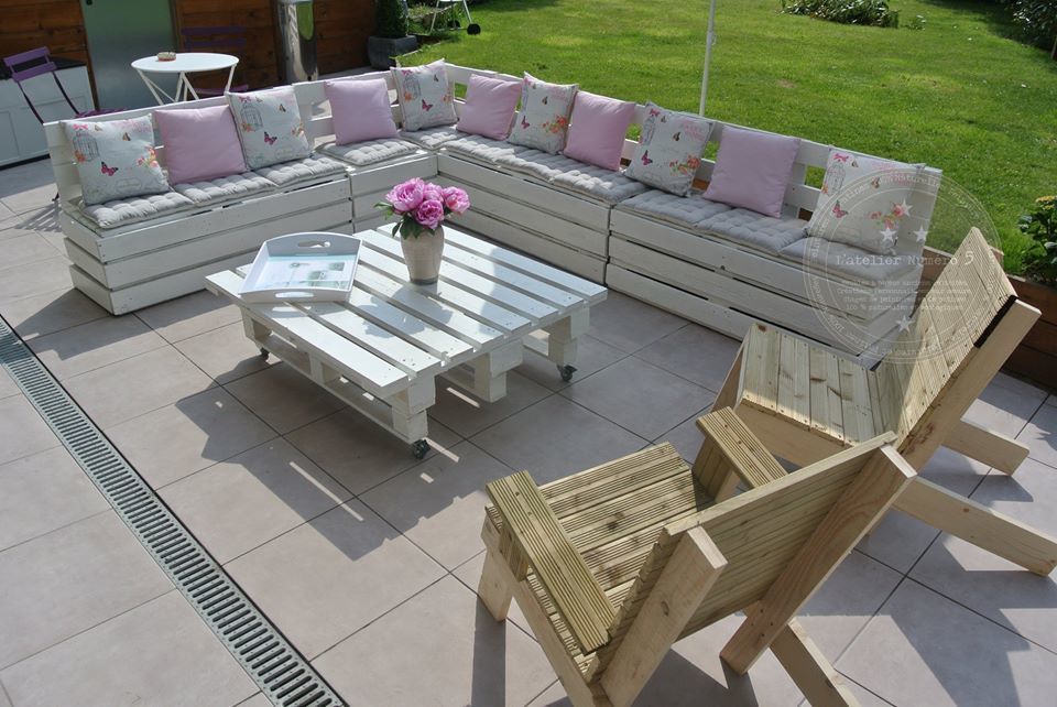 Salon de jardin réalisé avec des palettes, L' Atelier Numéro 5 L' Atelier Numéro 5 Garden Furniture