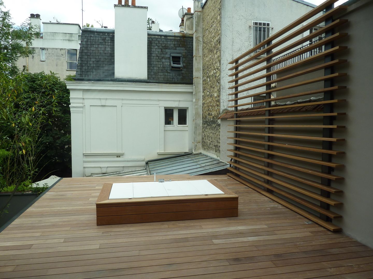 Restructuration d'une maison à Neuilly (92), L+R architecture L+R architecture 모던스타일 스파