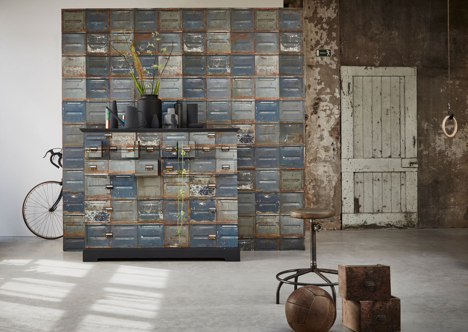 Container wallpaper, Studio Ditte Studio Ditte Modern walls & floors