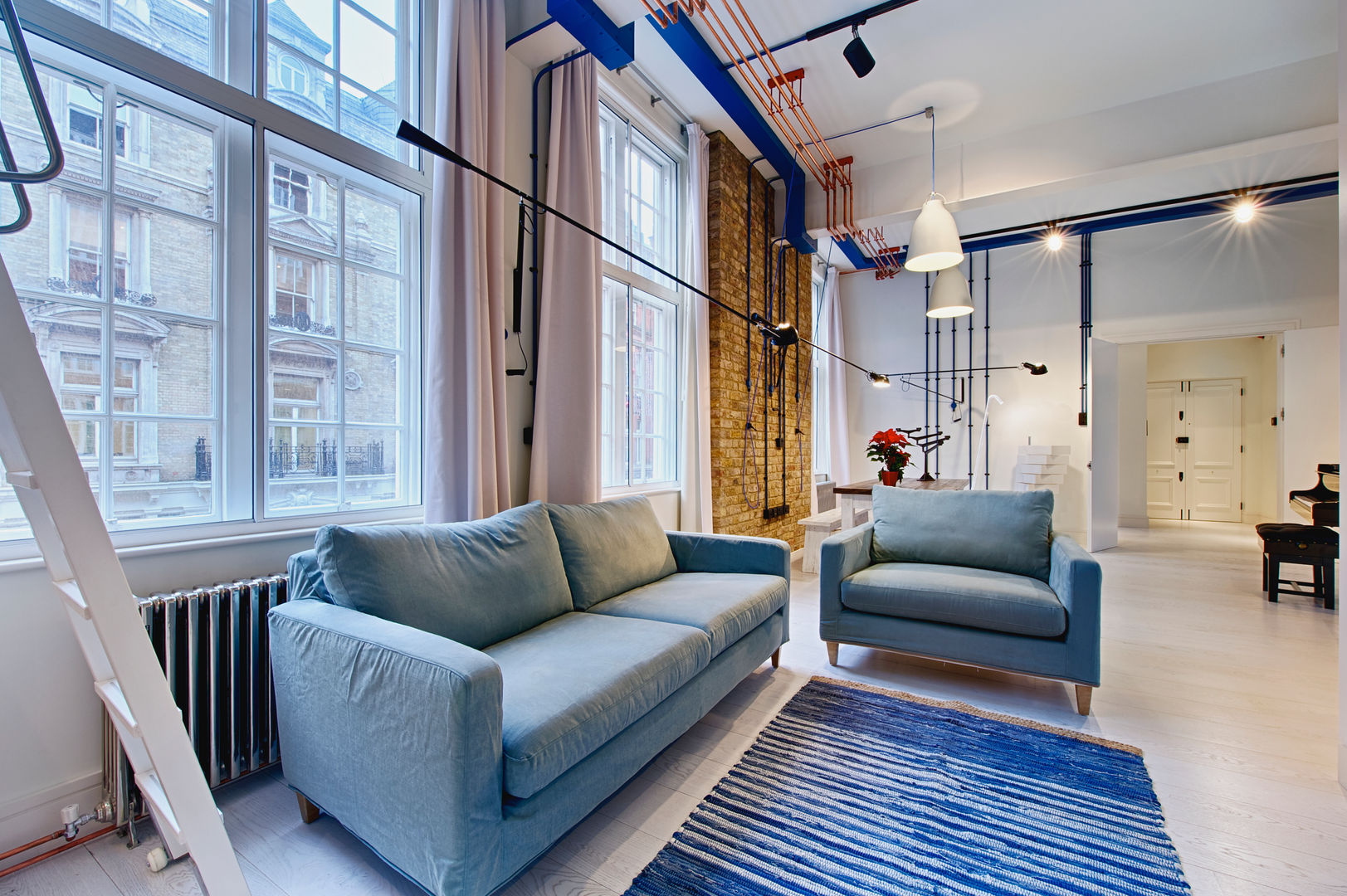 Covent Garden Penthouse, Adventure In Architecture Adventure In Architecture Nowoczesny salon living room,lighting,sofa,window,london,loft,timber,modern,contemporary