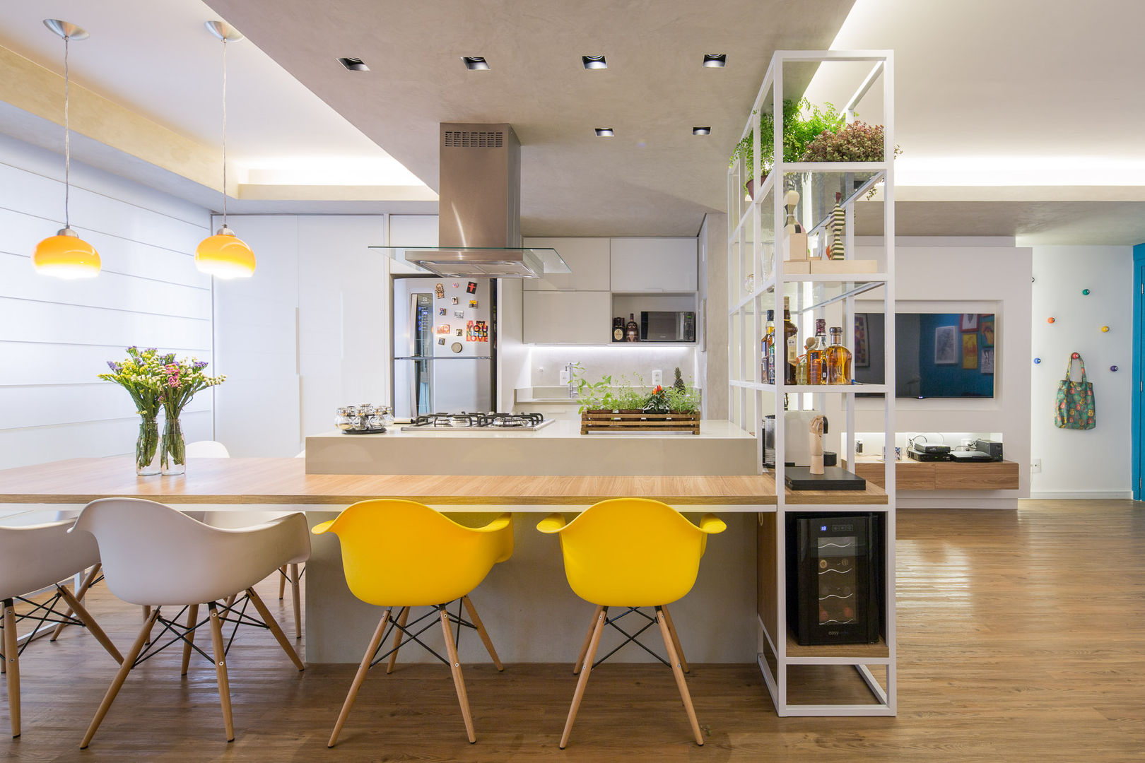 homify Modern kitchen