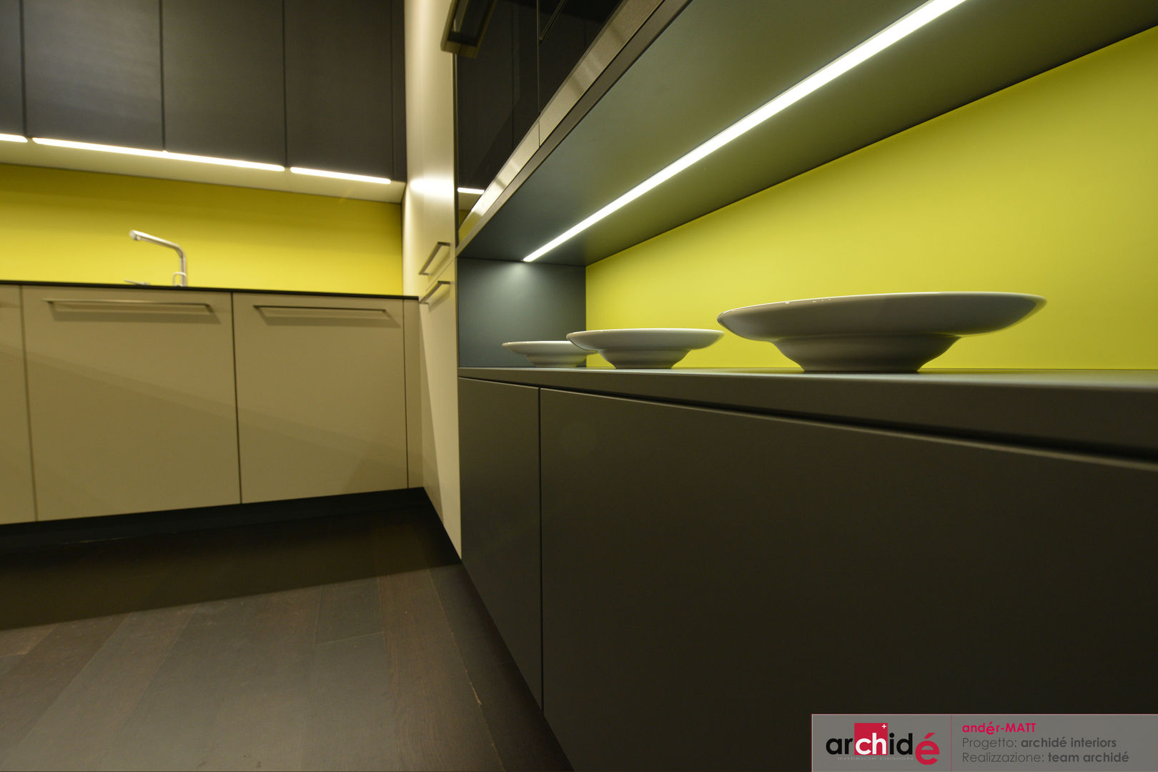 the "andér-MATT" project (showroom 2015) , Archidé SA - atelier di design Archidé SA - atelier di design Кухня в стиле минимализм Освещение