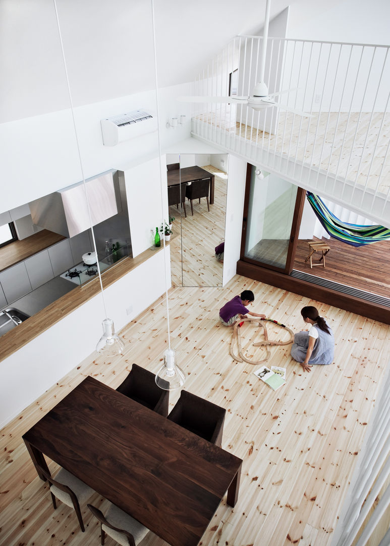 帆居 hammock house, UZU architects UZU architects Skandynawski salon