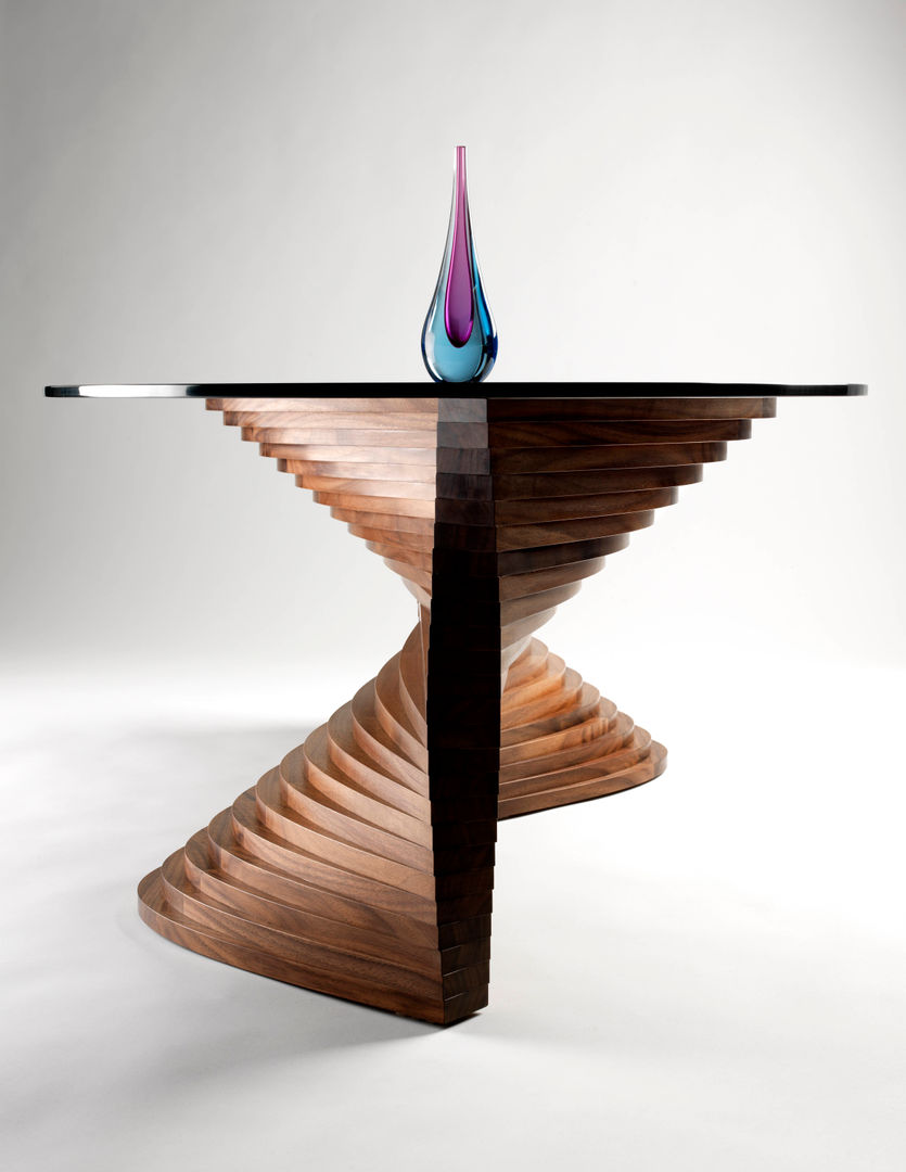 Sidewinder Coffee Table, David Tragen David Tragen モダンデザインの リビング カップボード＆サイドボード
