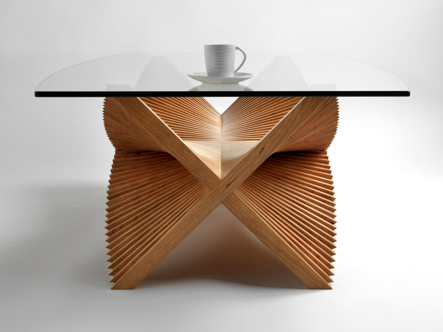 Beating Wings Coffee Table, David Tragen David Tragen غرفة المعيشة خزانات و أدراج جانبية