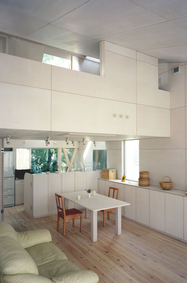 Ｋ＆Ｋ－ＨＯＵＳＥ, Ｍ４建築設計室 Ｍ４建築設計室 Minimalist dining room