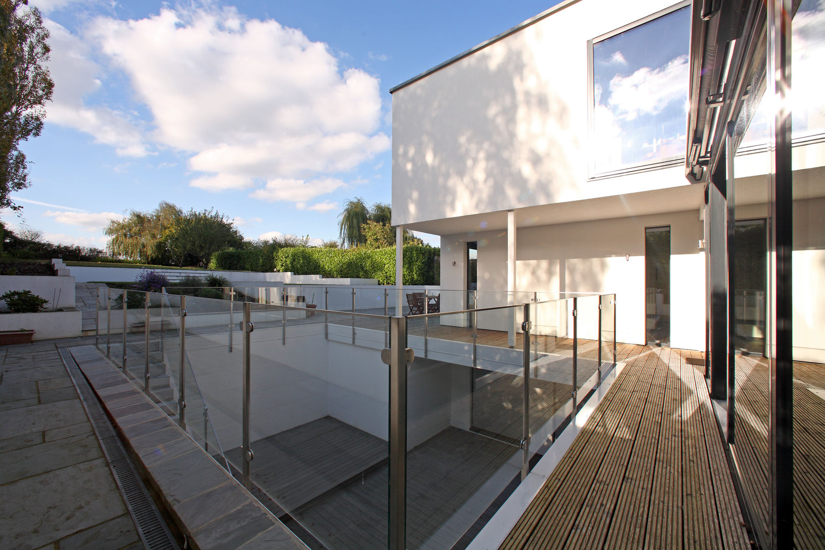 Radlett house, Tye Architects Tye Architects Moderner Balkon, Veranda & Terrasse