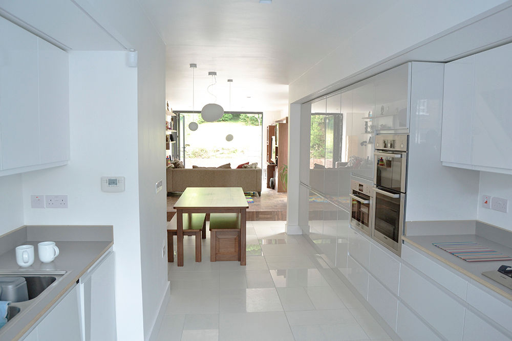 Kitchen Satish Jassal Architects Cocinas de estilo moderno