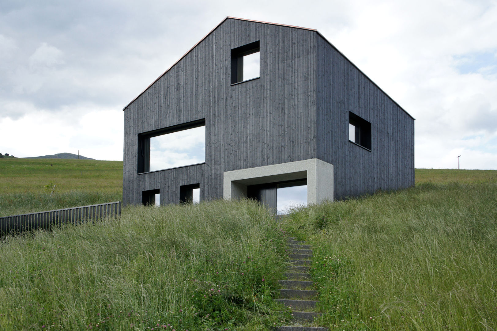 Holzkristall, Hurst Song Architekten Hurst Song Architekten Casas de estilo moderno