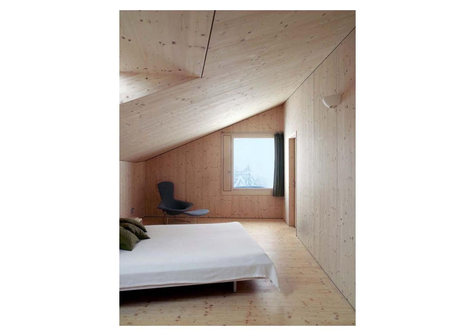 Holzkristall, Hurst Song Architekten Hurst Song Architekten Dormitorios de estilo moderno