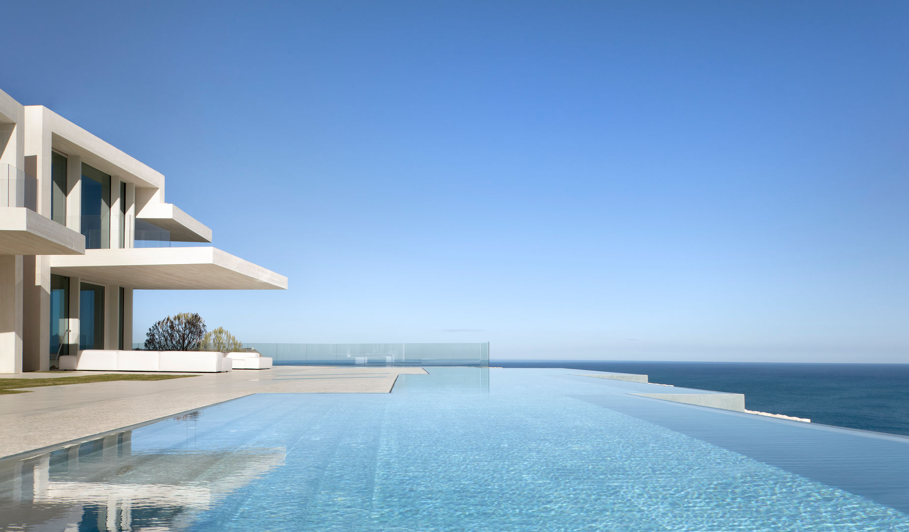 SARDINERA HOUSE JAVEA SPAIN, Vondom Vondom شرفة