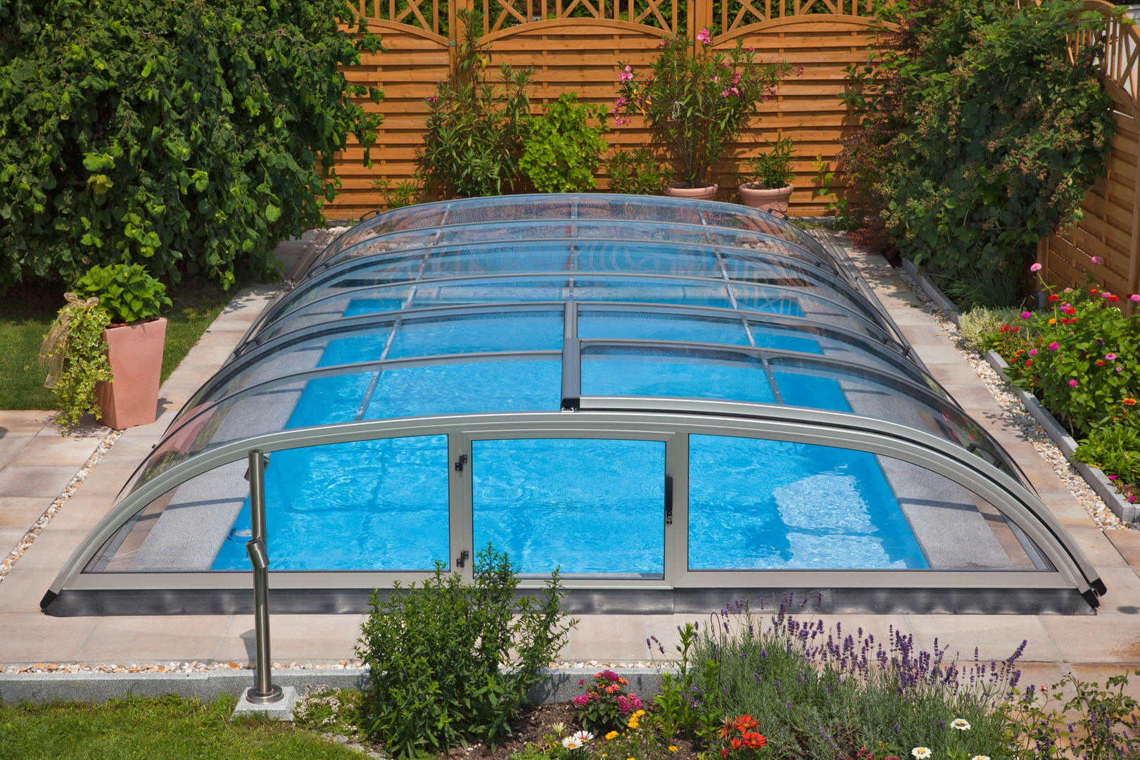 Exzell Überdachungen - ​Verlängern Sie Ihre Badesaison ganz ohne Heizkosten!, Pool + Wellness City GmbH Pool + Wellness City GmbH Classic style pool