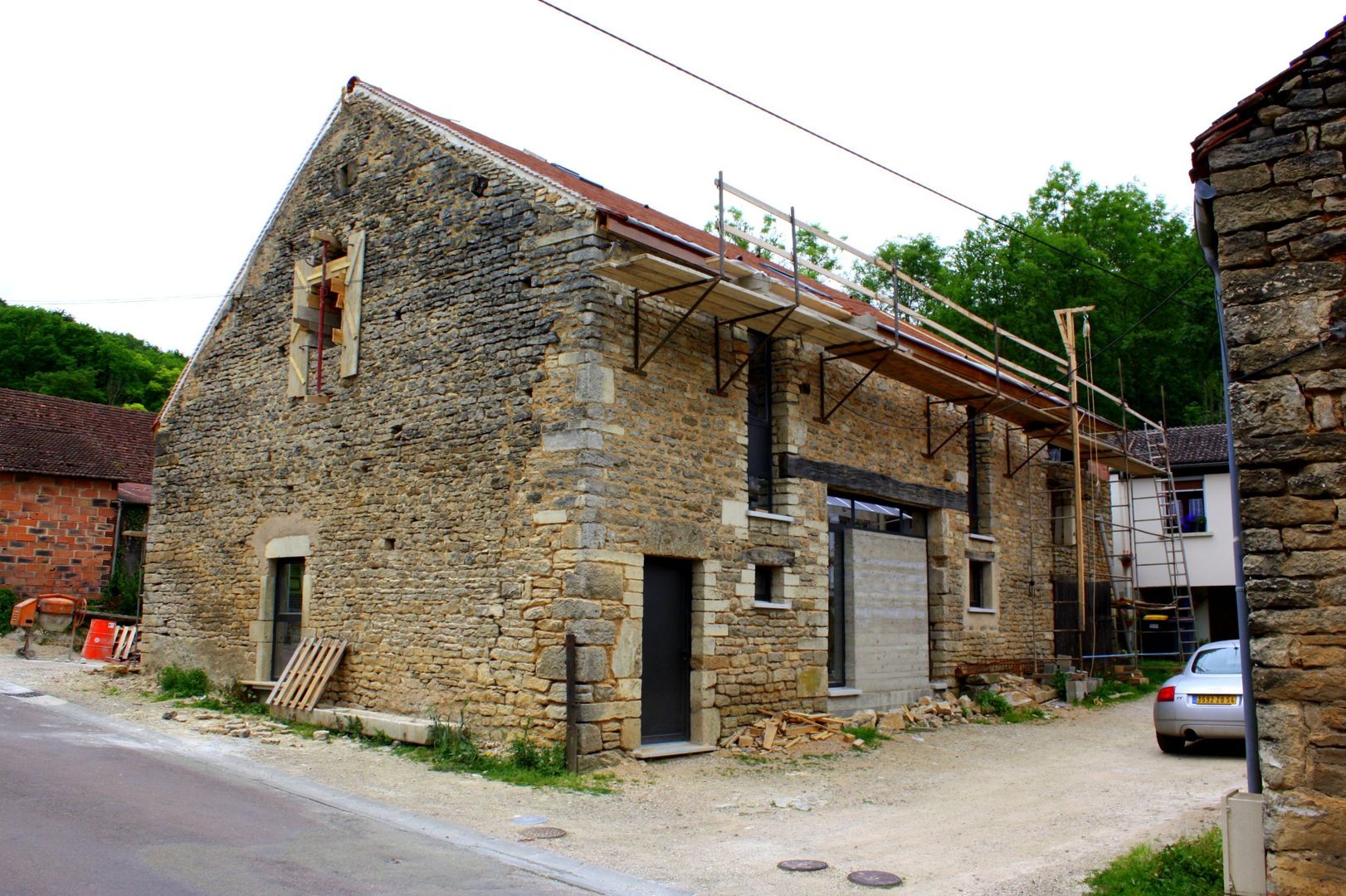 Façade sur cour commune 3B Architecture Maisons modernes