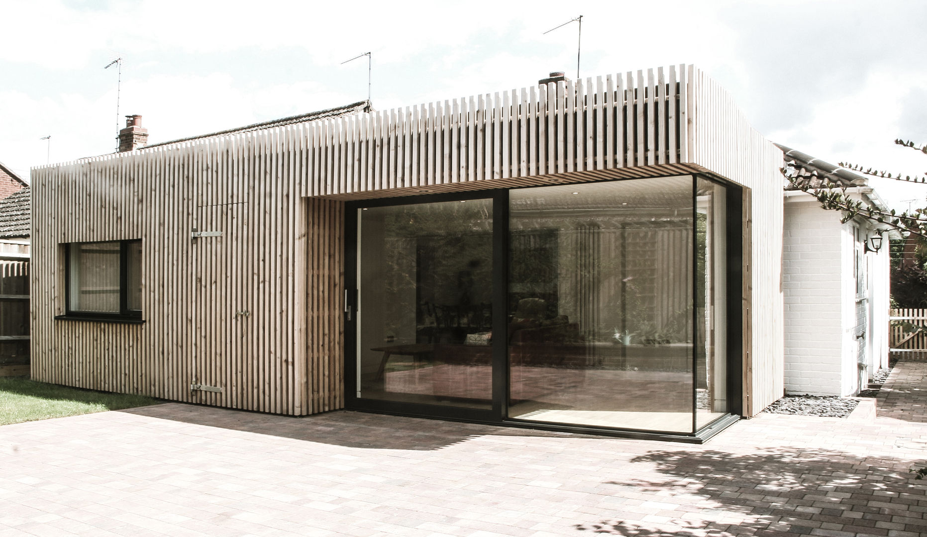 Rear Garden Elevation - after Klas Hyllen Architects Case in stile scandinavo