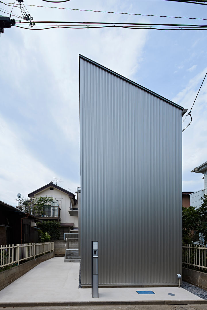 Long Window House, another APARTMENT LTD. / アナザーアパートメント another APARTMENT LTD. / アナザーアパートメント Case eclettiche