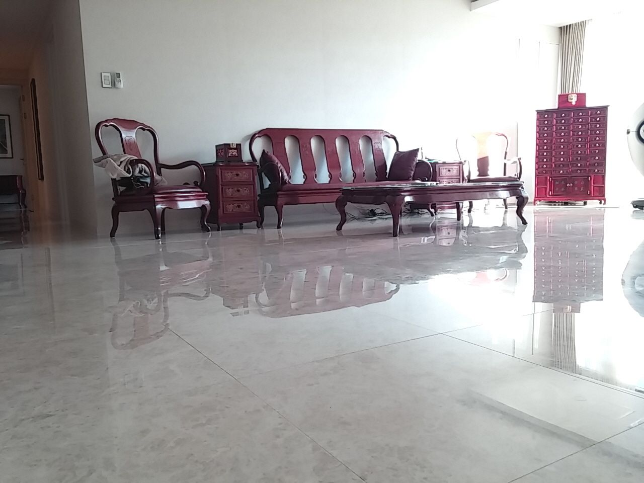 Natural marble flooring "NEW EASYSTONE" (주)이지테크(EASYTECH Inc.) Living room