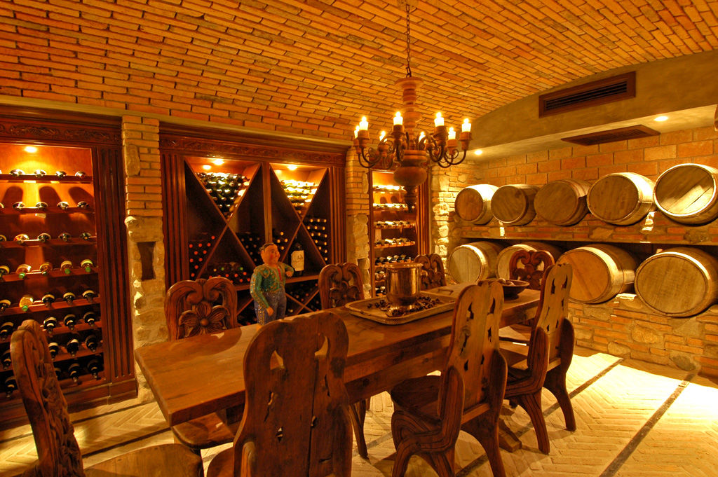 Casa Amore, BR ARQUITECTOS BR ARQUITECTOS Wine cellar