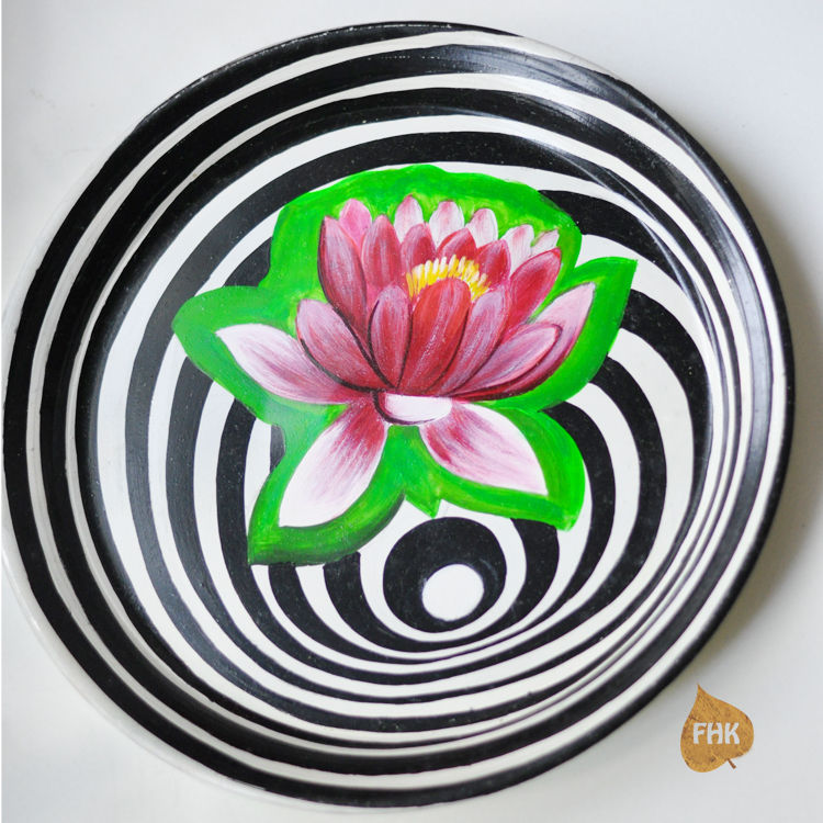 Surreal Lotus - Plate The House of Folklore Other spaces Other artistic objects