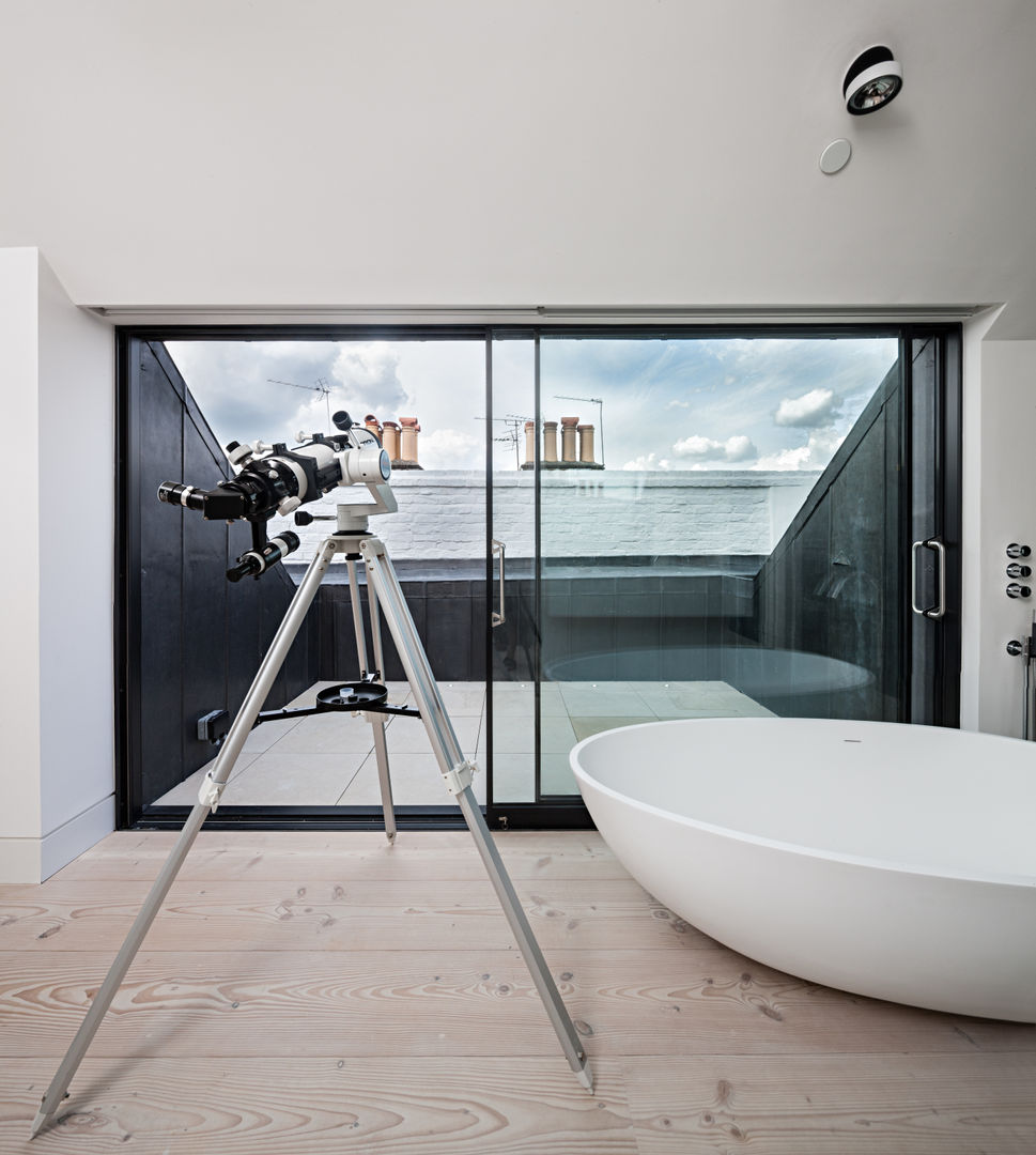 Clarendon Works, Notting Hill, London, Moreno Masey Moreno Masey Salle de bain moderne