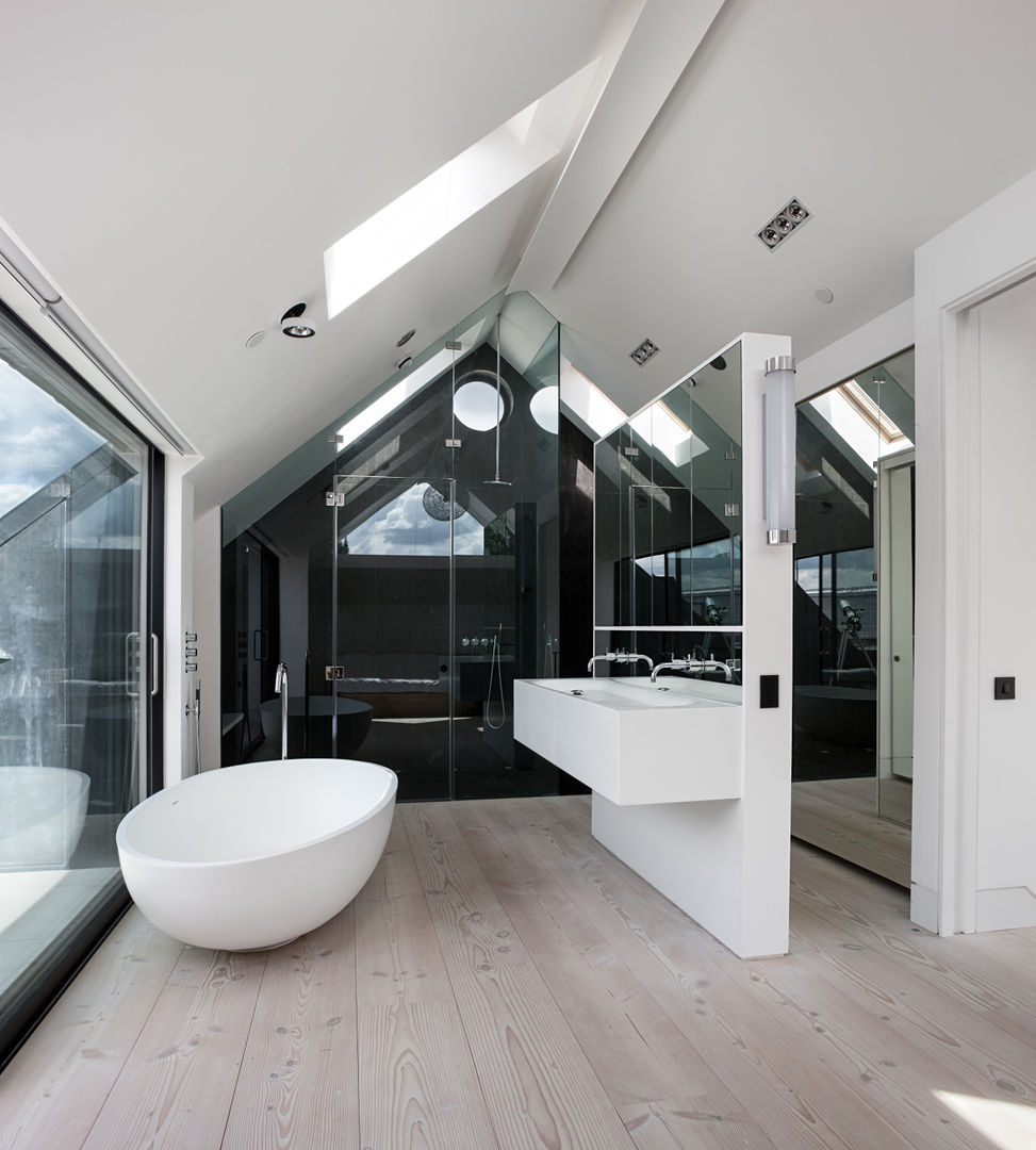 Clarendon Works, Notting Hill, London, Moreno Masey Moreno Masey Salle de bain moderne