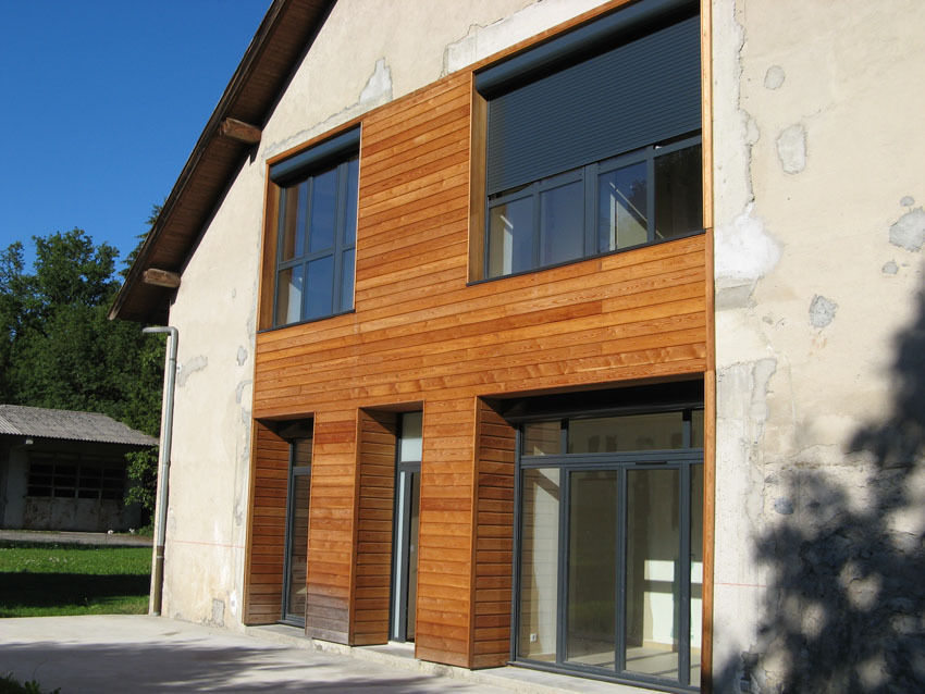 ferme à Charvonnex, José villot architecte José villot architecte Casas modernas