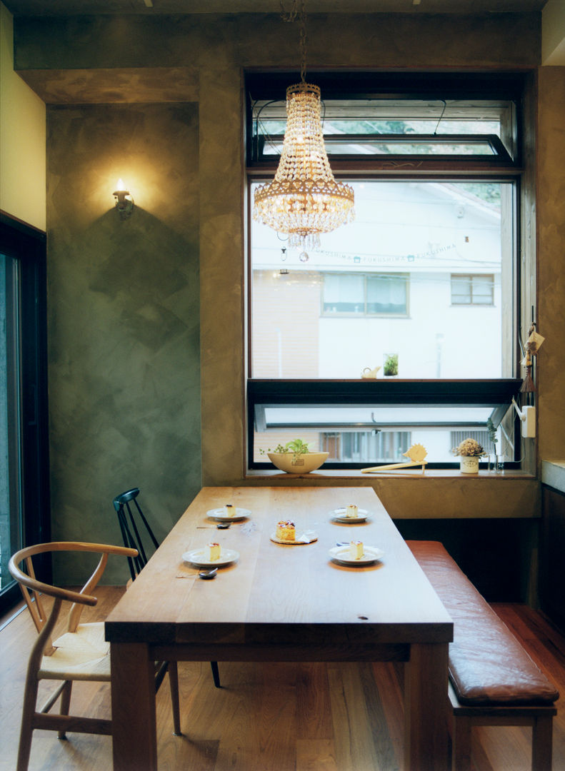 月が丘の住宅, gimbalworks gimbalworks Modern dining room