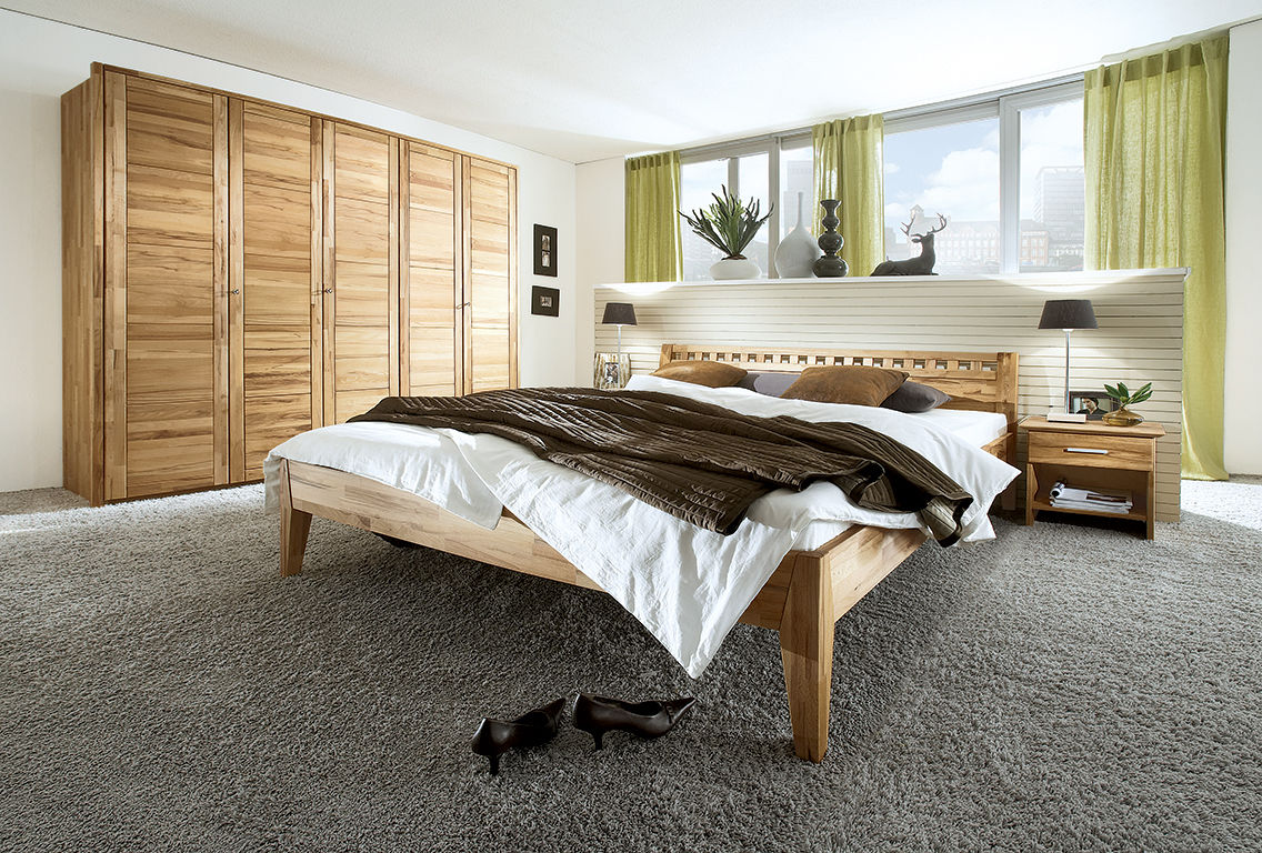 homify Rustic style bedroom Wardrobes & closets