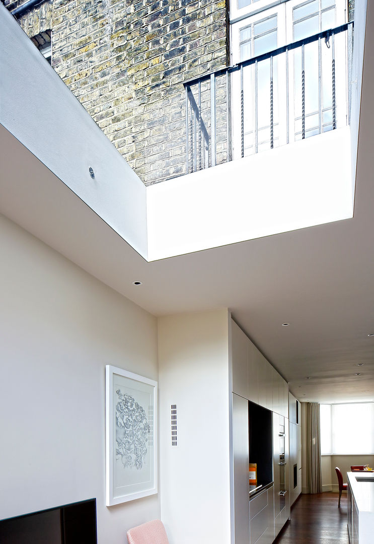 Redesdaale Street Chelsea Basement Development Rooflight Shape Architecture 모던스타일 창문 & 문