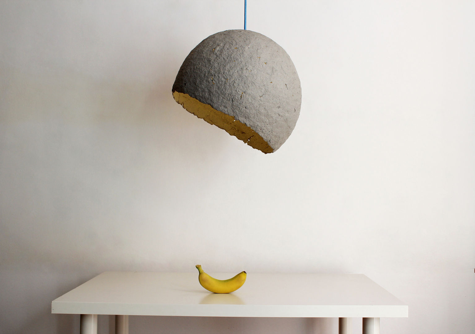 “Globe” paper pulp pendant lamp Crea-re Studio Industrial style living room Lighting