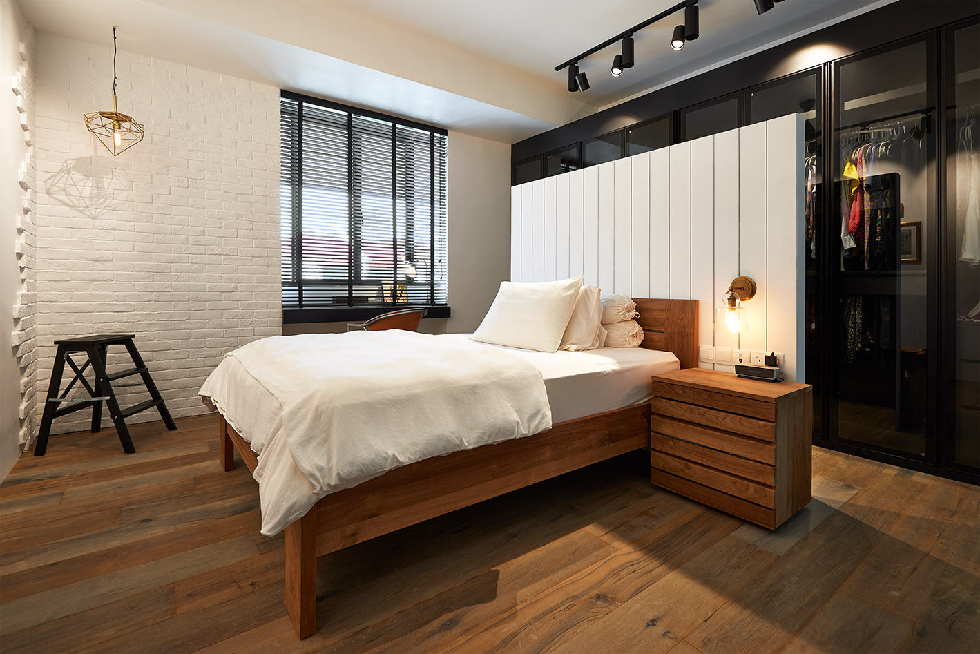Scandustrial Theme homify Industrial style bedroom