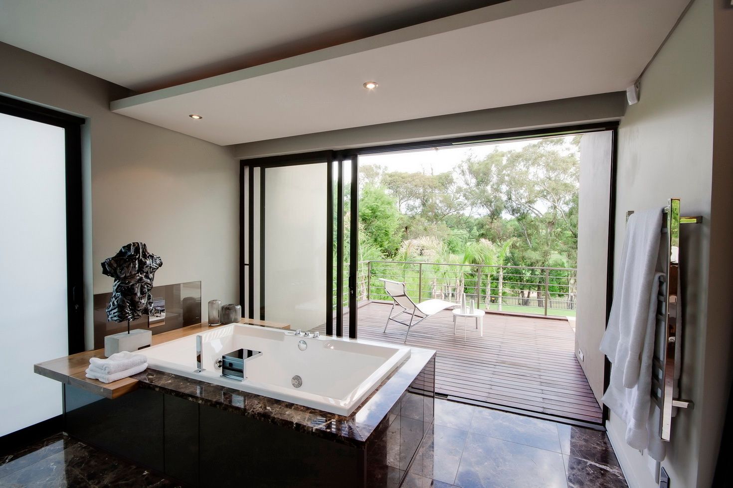 House Sed , Nico Van Der Meulen Architects Nico Van Der Meulen Architects Modern bathroom