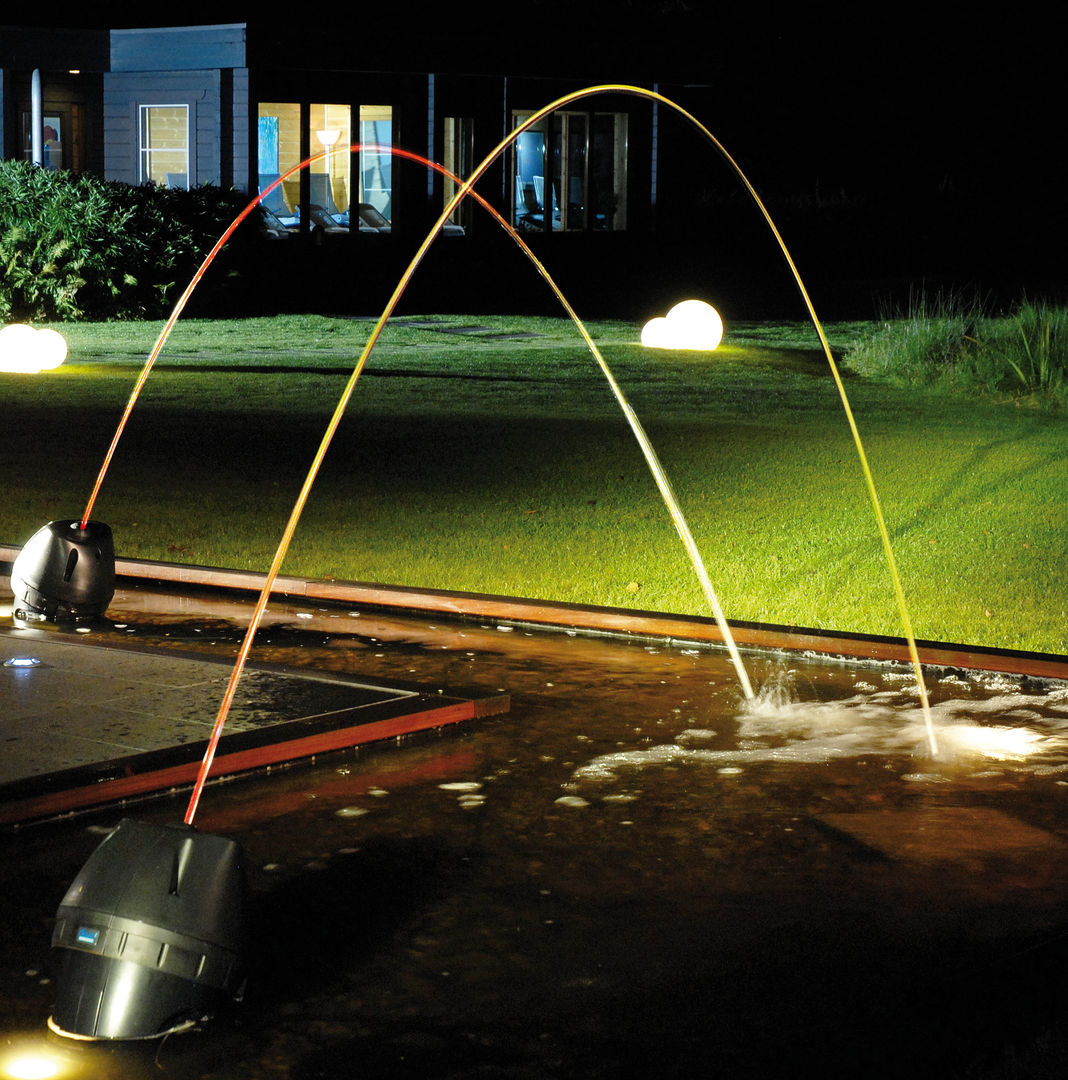 Laminar Jumping Water Jets homify Jardines de estilo moderno