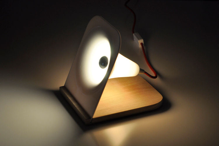 Lampe à poser , Laurent Bloëdt Laurent Bloëdt غرفة نوم إضاءة