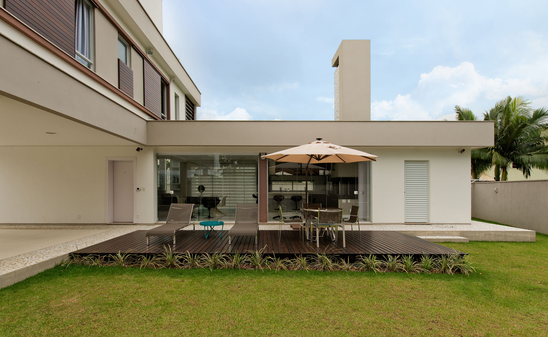 Casa AG, Espaço do Traço arquitetura Espaço do Traço arquitetura Vườn phong cách hiện đại