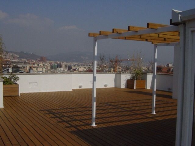 homify Balcone, Veranda & Terrazza in stile moderno