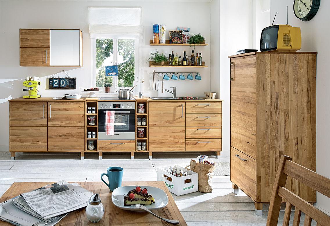 Massivholz-Modulküche , allnatura allnatura 現代廚房設計點子、靈感&圖片 收納櫃與書櫃