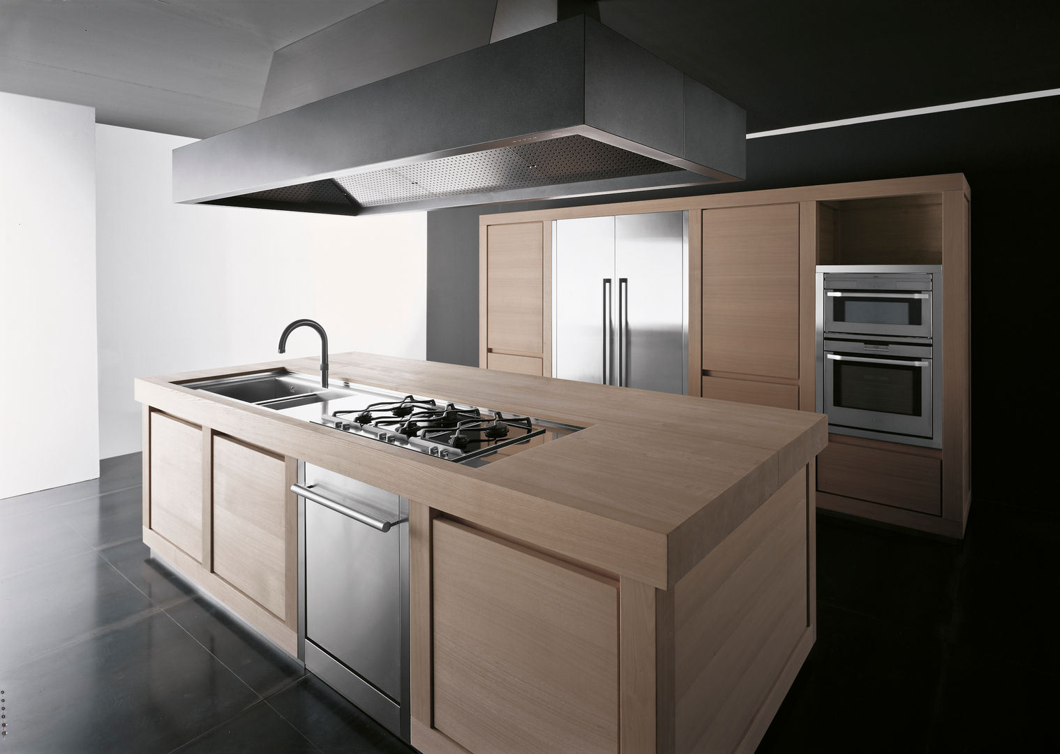 Wood 100% per Effeti, Vegni Design Vegni Design Kitchen Storage