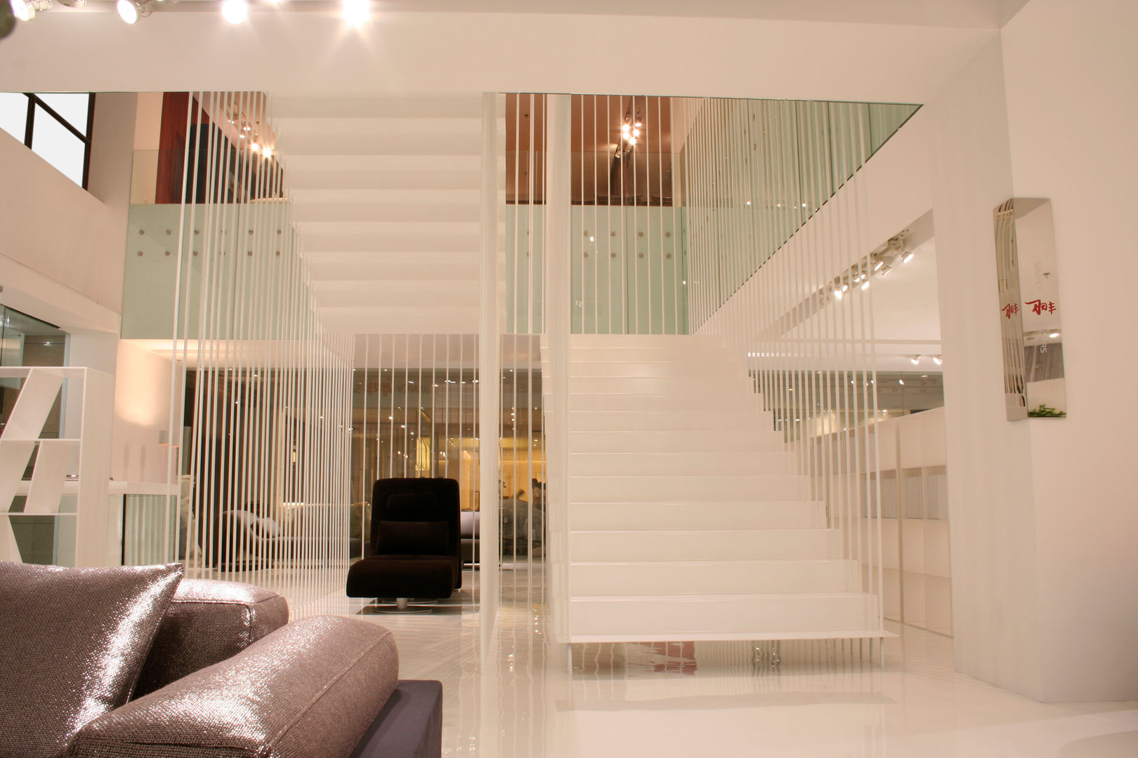 Showroom a Shanghai, Vegni Design Vegni Design درج Stairs